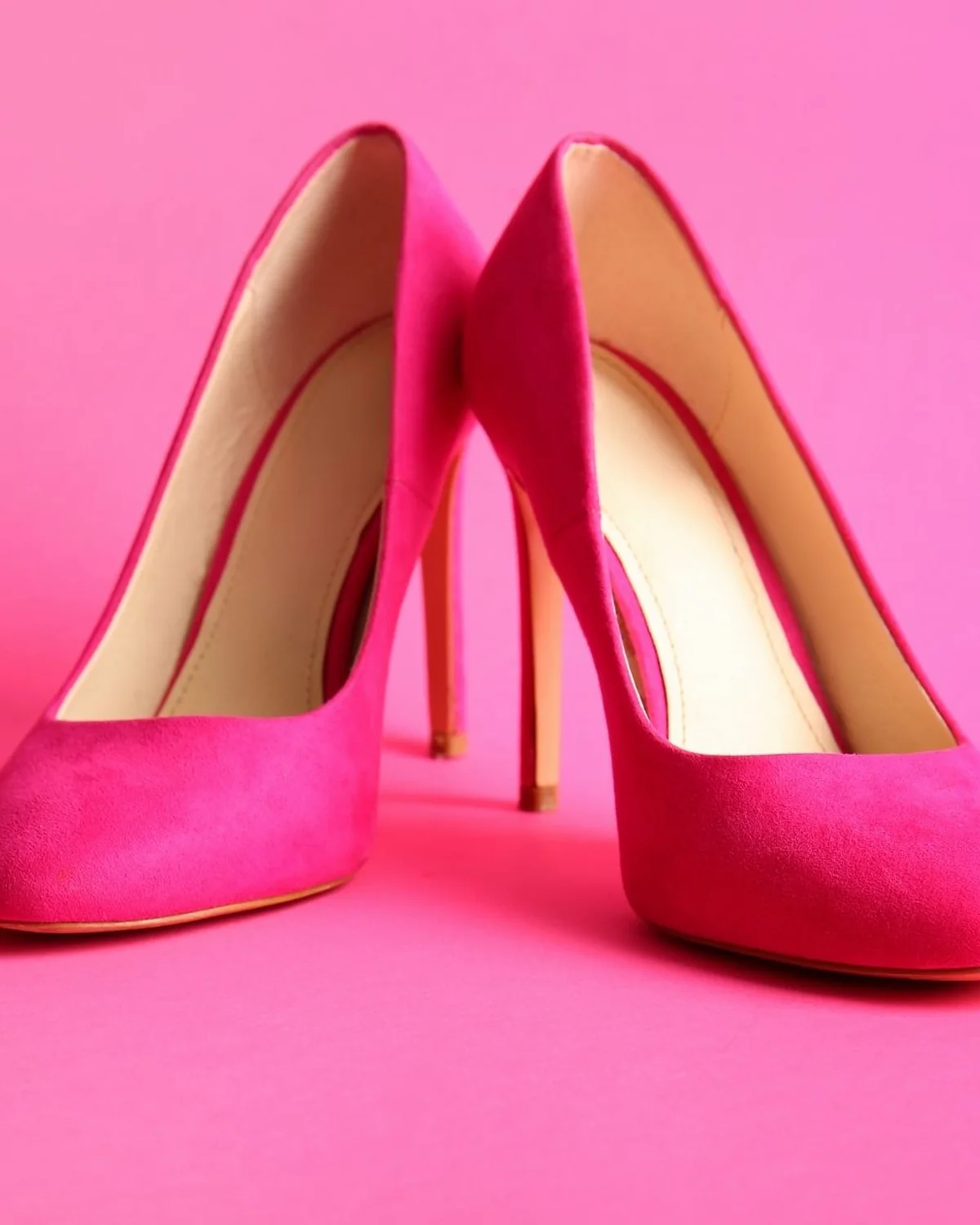 Suede Pumps